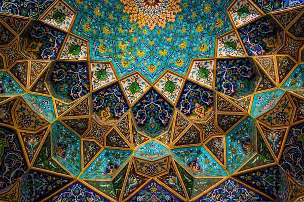 الهامات و برداشت ها در معماری ایرانی
