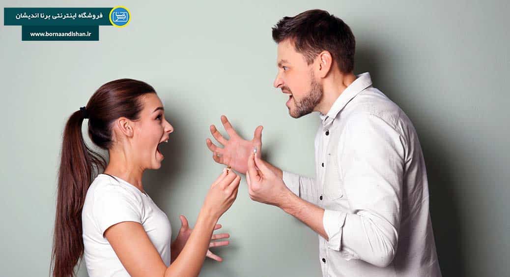 چرا برخی از افراد همسرشان را کنترل می کنند؟